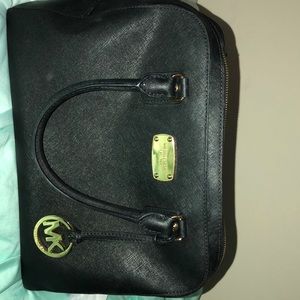 Black Michael Kors bag